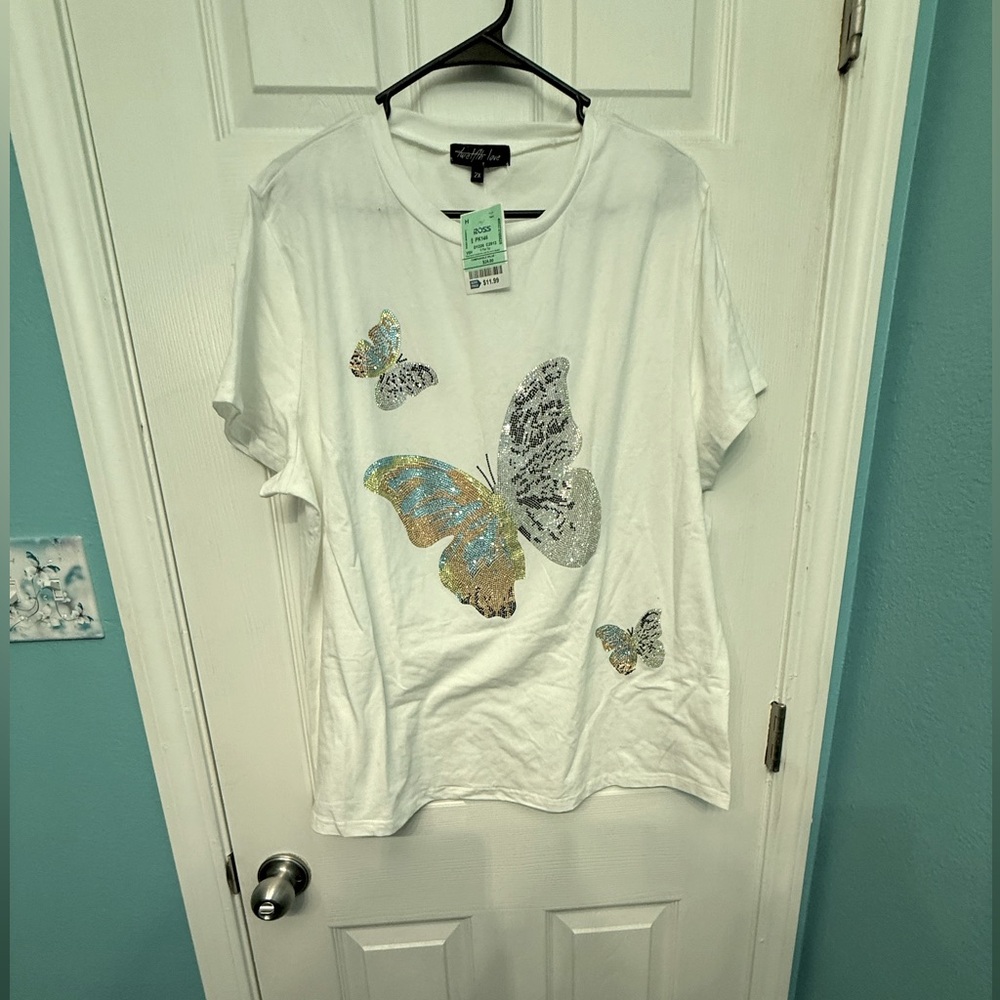 Women’s Short Sleeve Top
